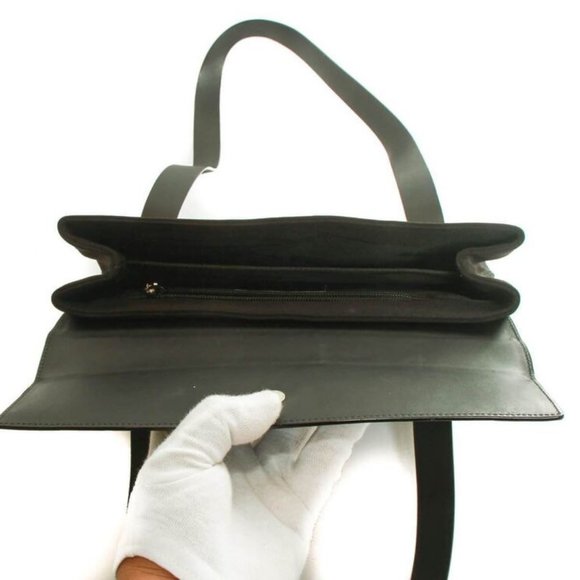 Authentic Salvatore Ferragamo Nylon black shoulder bag - Picture 10 of 12